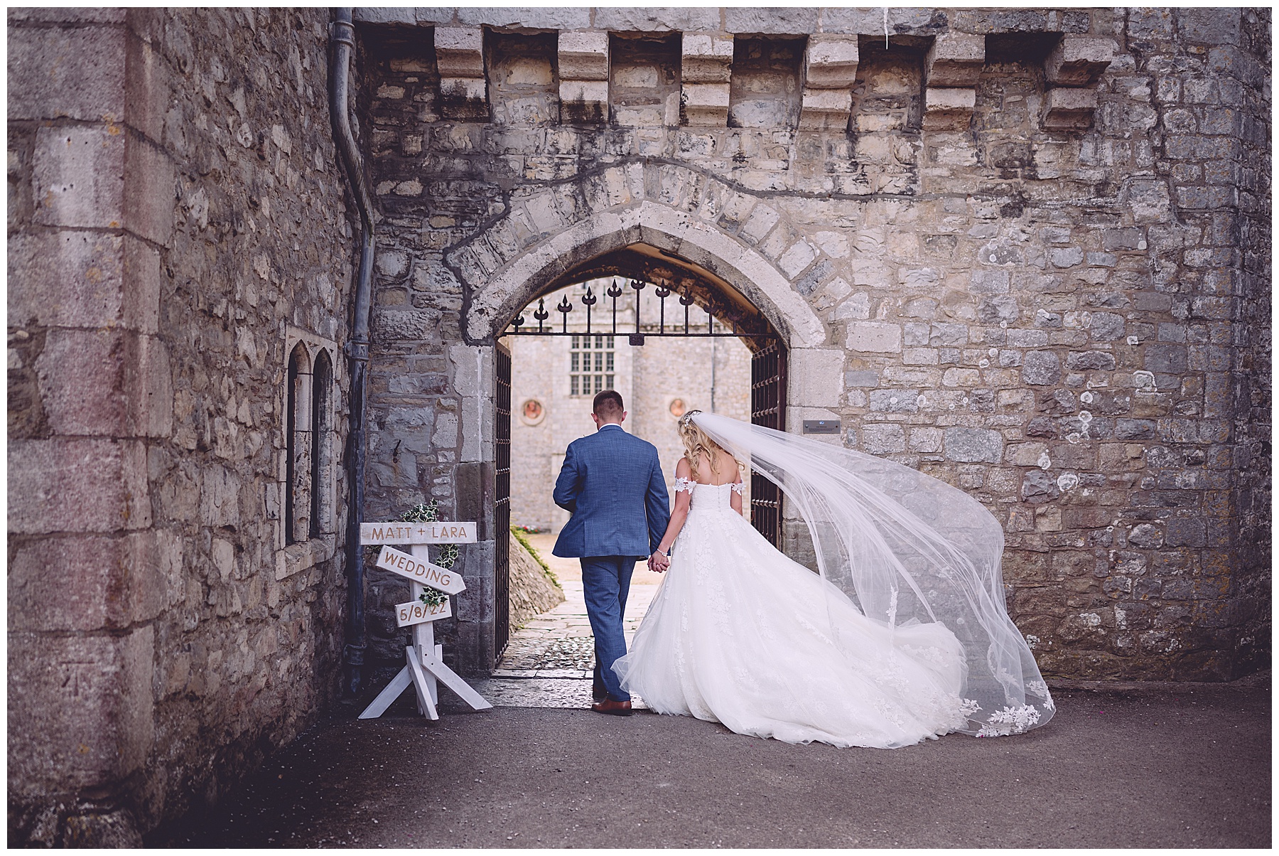 St Donat’s Castle Wedding – Lara & Matthew