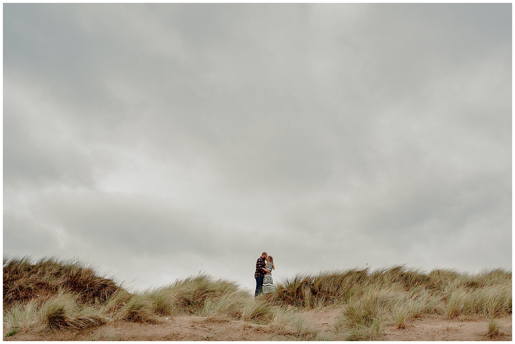 Oxwich Pre Wedding – Caitlin & Aled