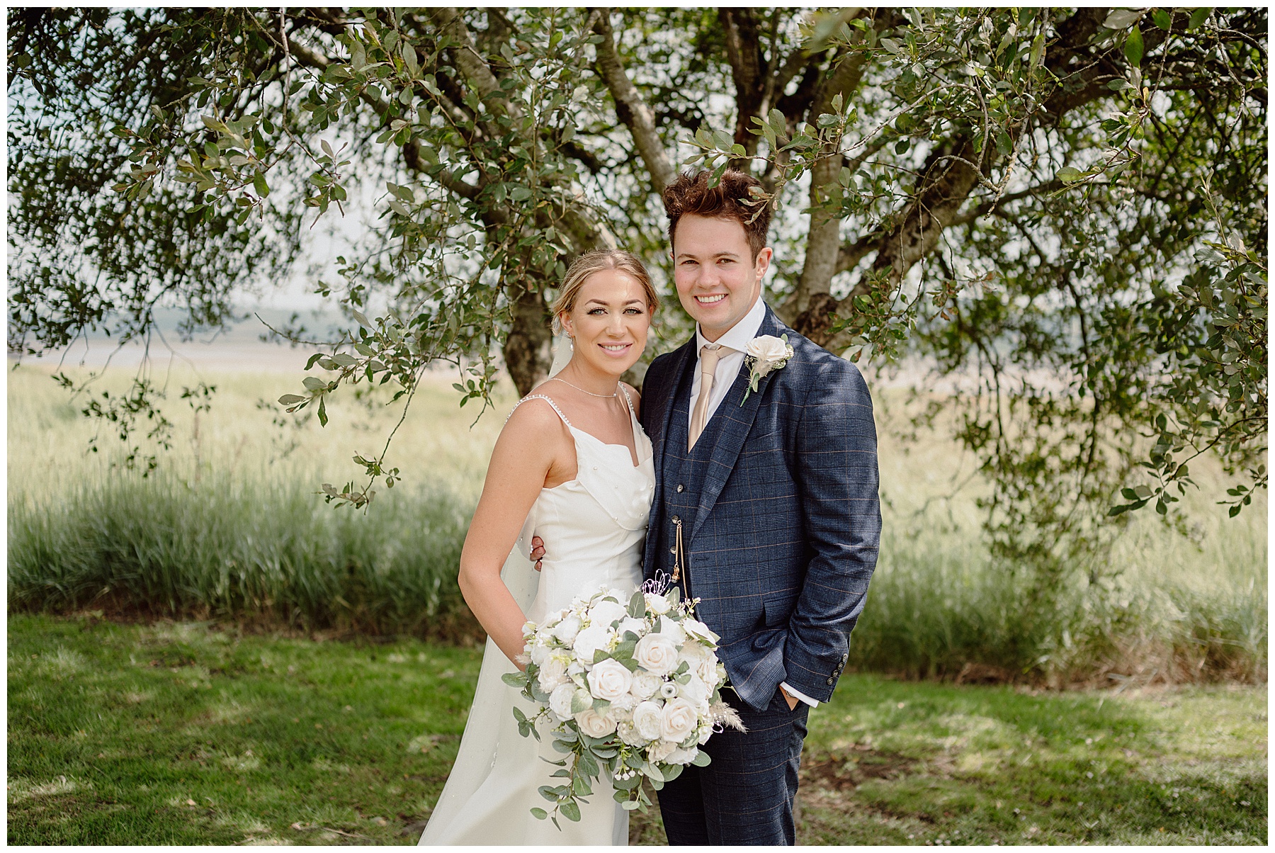 Llety Cynin Wedding – Ariana & Ben