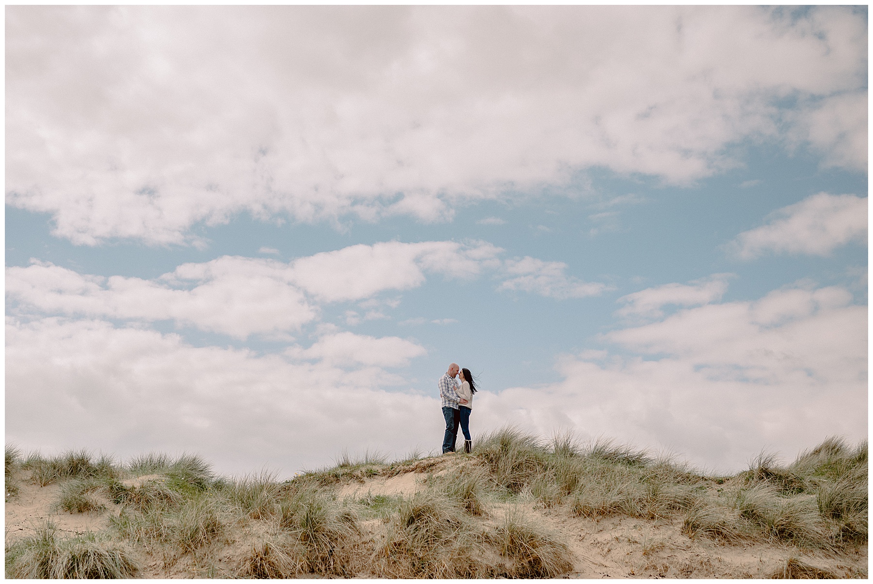 Oxwich Bay Pre Wedding – Sian & Paul