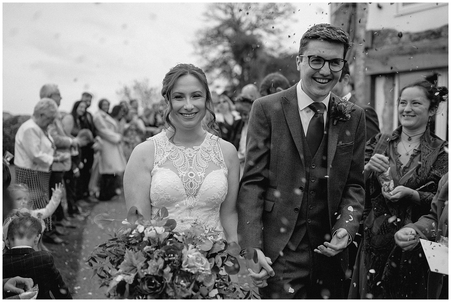 Oxwich Bay Wedding – Lydia & Josh