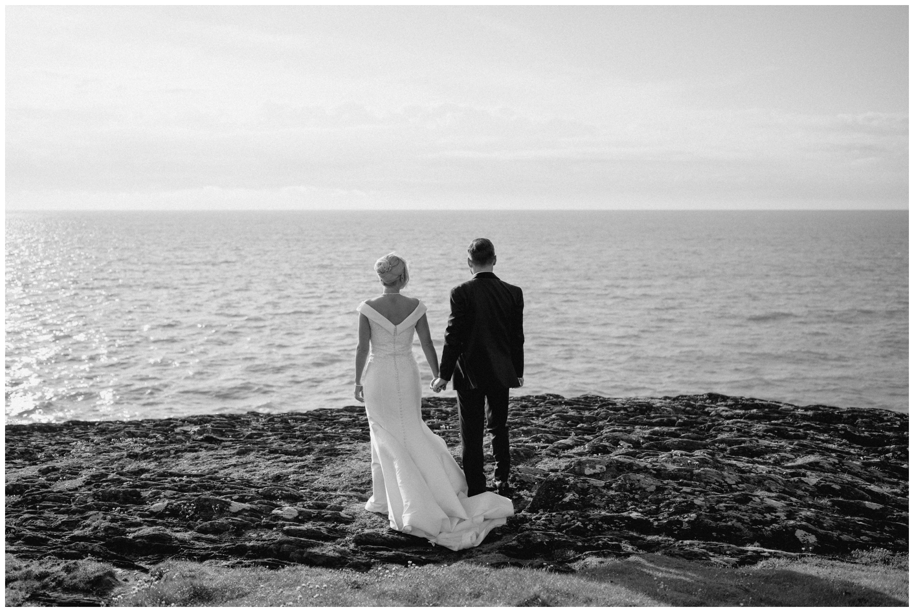 Cliff Hotel Wedding Photography – Kim & Simon